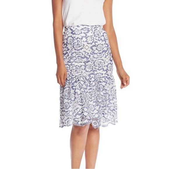 BCBGMaxAzria Floral Lace MIDI Skirt - Picture 2 of 12